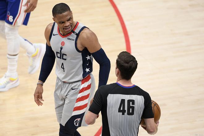 有突出贡献 有突出贡献