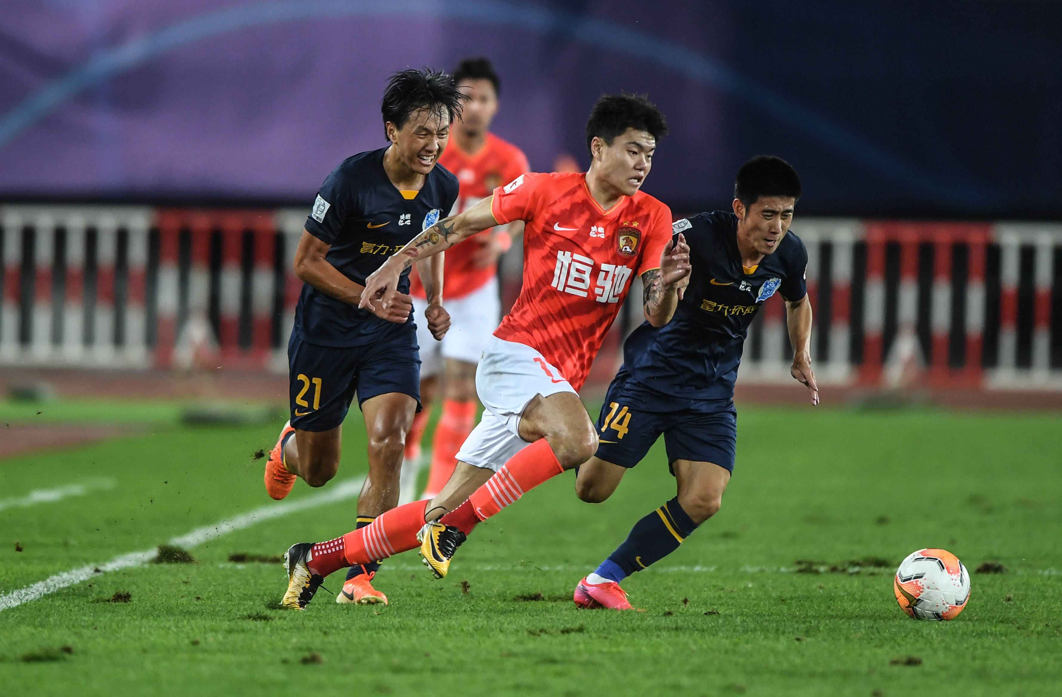 负与俱乐部 负与俱乐部